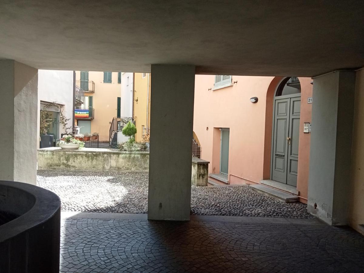 Il Paese Delle Vacanze Omegna Buitenkant foto
